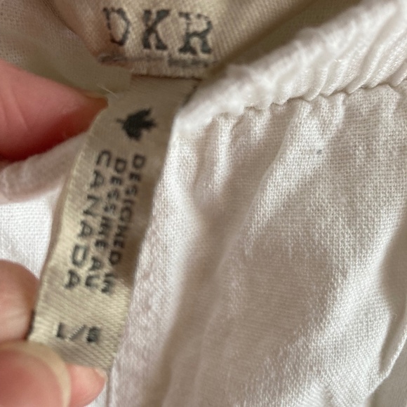 DKR CROPPED PANTS SIZE Large - Picture 2 of 5